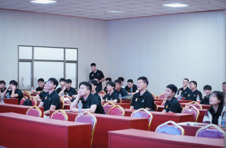 如何利用防守训练提升比赛中的自信心_1